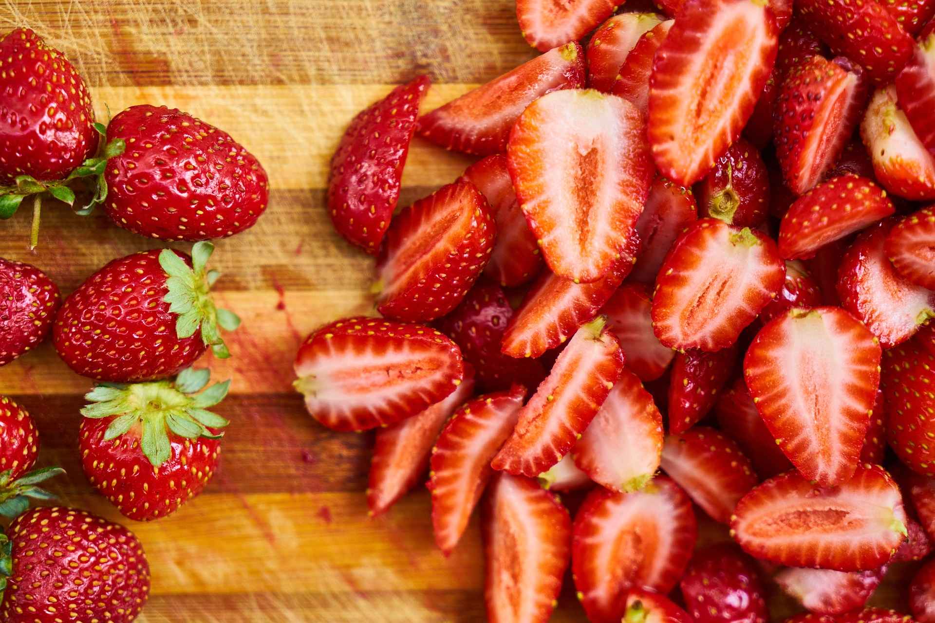 Can Horses Eat Strawberries